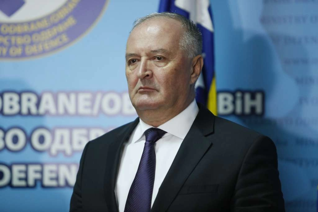 Helez održao vanredne konsultacije s vojnim atašeom Bosne i Hercegovine u Srbiji